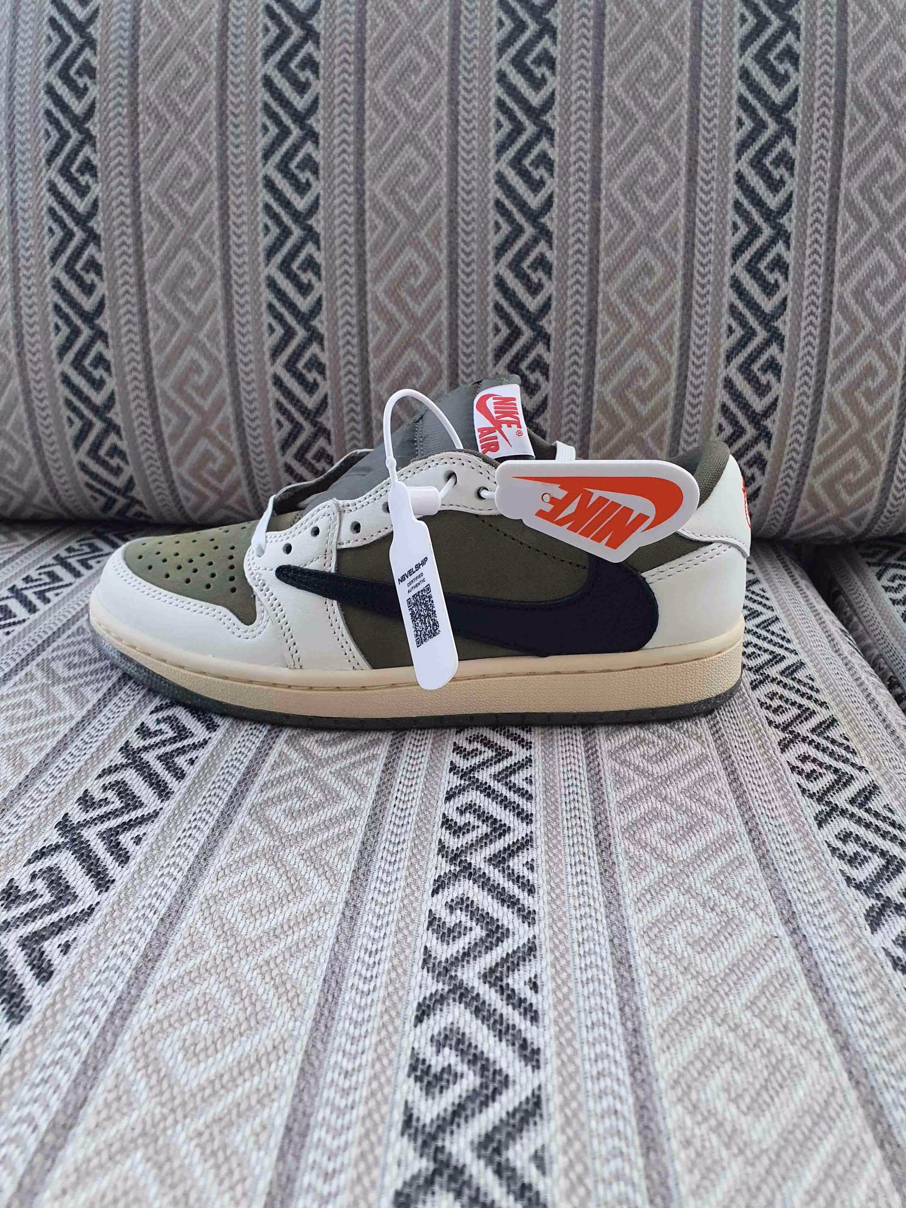 Travis Scott x Air Jordan Air 1 Low OG SP 'Olive' DM7866-200 Travis Scott x Air Jordan Air 1 Low OG SP 'Olive' DM7866-200